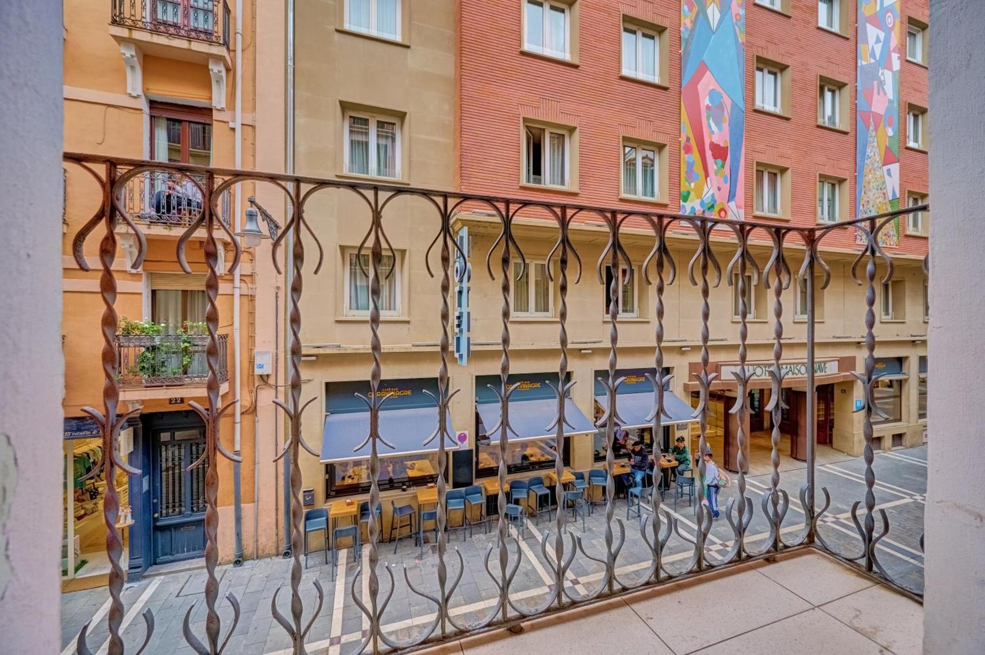 Centro Historico Exterior, Calle Nueva Dos Balcones Παμπλόνα Εξωτερικό φωτογραφία